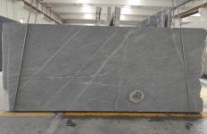 Lieferung geschliffene Unmaßplatten 2 cm aus Natur Basalt ATLANTIC LAVA STONE 1635G. Detail Bild Fotos 