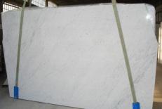 Lieferung geschliffene Unmaßplatten 3 cm aus Natur Marmor BIANCO CARRARA C 2274. Detail Bild Fotos 