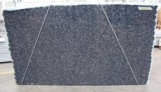 Lieferung polierte Unmaßplatten 3 cm aus Natur Labradorit BLUE PEARL GT C-15970. Detail Bild Fotos 
