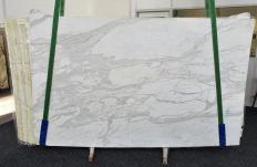 Lieferung polierte Unmaßplatten 2 cm aus Natur Marmor CALACATTA ORO 1286. Detail Bild Fotos 