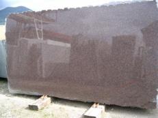 Lieferung polierte Unmaßplatten 2 cm aus Natur Granit DAKOTA MAHOGANY EDM25114. Detail Bild Fotos 