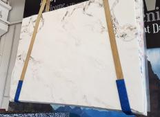 Lieferung polierte Unmaßplatten 2 cm aus Natur Marmor DOVER WHITE U0187. Detail Bild Fotos 