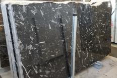 Lieferung polierte Unmaßplatten 2 cm aus Natur Marmor FOSSIL BLACK S0036. Detail Bild Fotos 