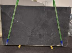 Lieferung geschliffene Unmaßplatten 2 cm aus Natur Quarzit NEGRESCO 1457. Detail Bild Fotos 