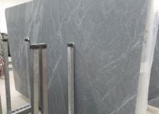 Lieferung geschliffene Unmaßplatten 3 cm aus Natur Kalkstein PIETRA DI CARDOSO 1105M. Detail Bild Fotos 