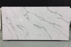 Lieferung polierte Unmaßplatten 1.2 cm aus künstlichem Aglo Quarz PISA V7008. Detail Bild Fotos 