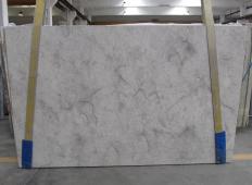 Lieferung geschliffene Unmaßplatten 2 cm aus Natur Kalkstein THALA GREY 1072M. Detail Bild Fotos 