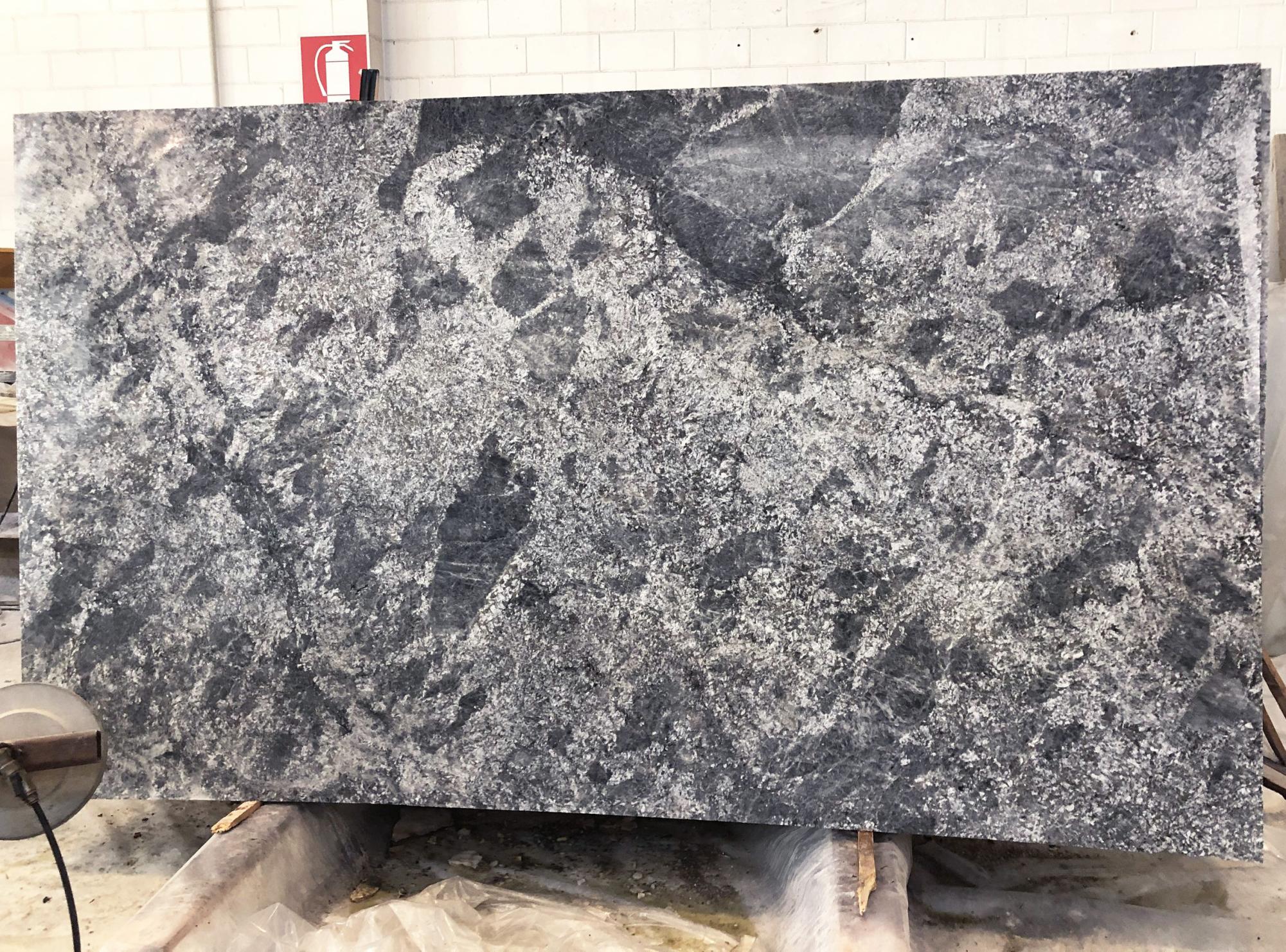 AZUL ARAN AZUL ARAN polierte Unmaßplatten D230310RE aus Natur Granit , Slab #01: Lieferung Veneto, Italien 